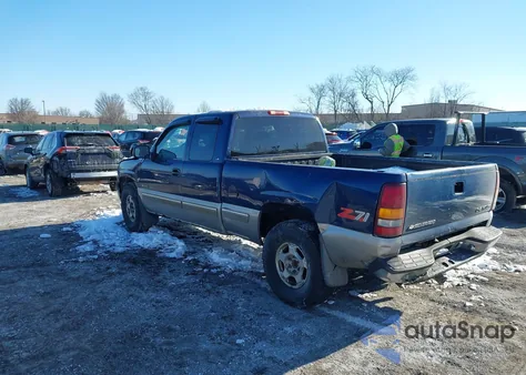 2000 Chevrolet Silverado 1500 Ls из США, поврежденный, VIN 2GCEK19V9Y1169065